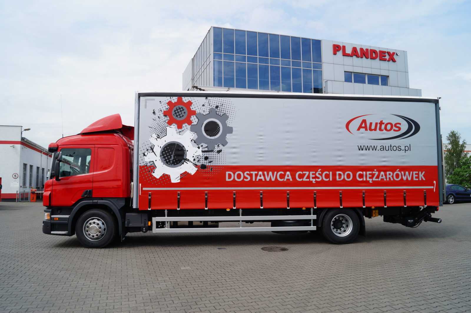 Zabudowy do samochodów ciężarowych i dostawczych PLANDEX